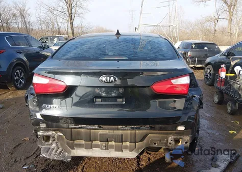 2016 Kia Forte Lx z USA, uszkodzony, nr VIN KNAFK4A60G5520238